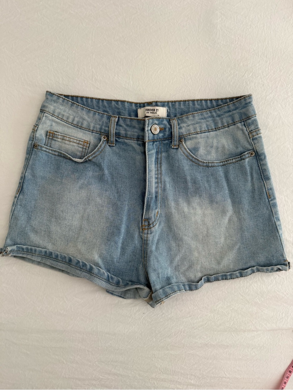 Forever 21 Light Wash Denim Shorts | Size 28